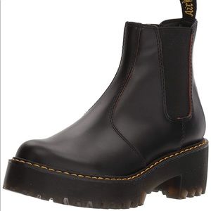 Dr. Martens Rometty Smooth Leather Fashion Boot
